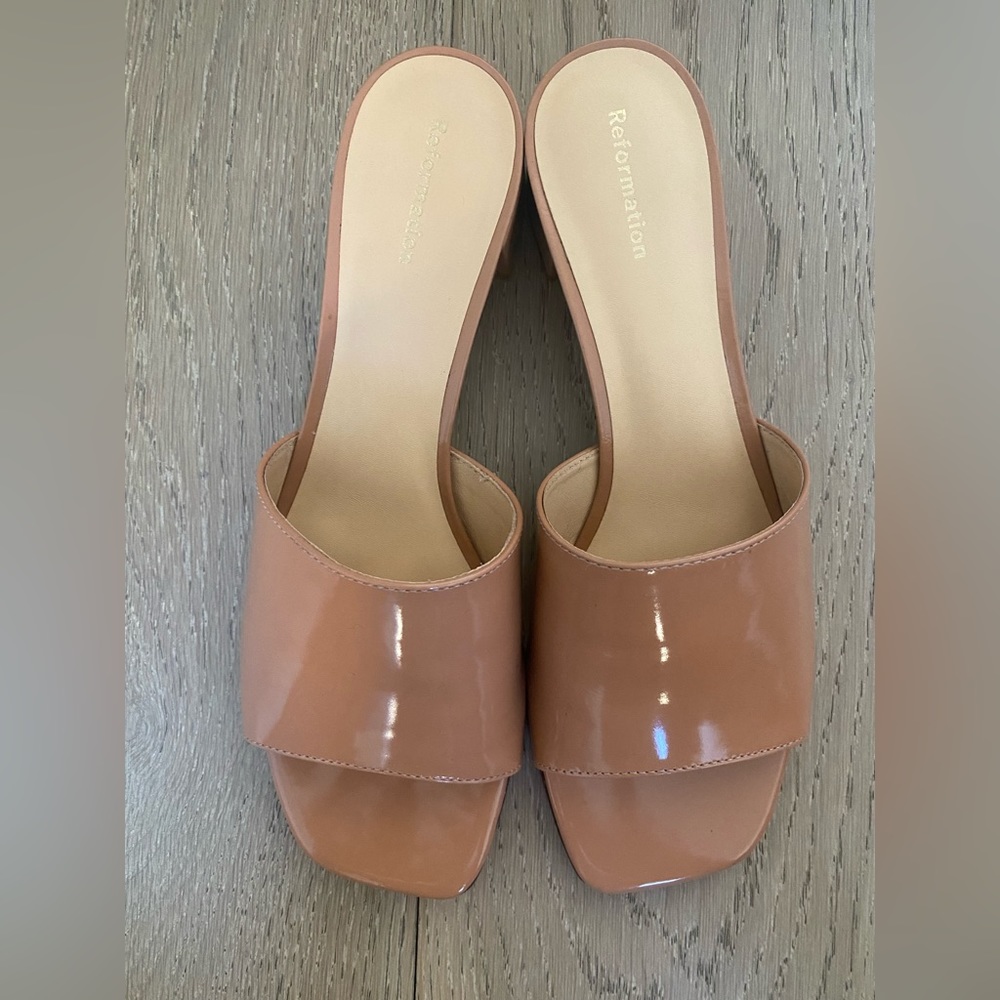 Reformation Mariah Minimal Sandal in Nude 6.5